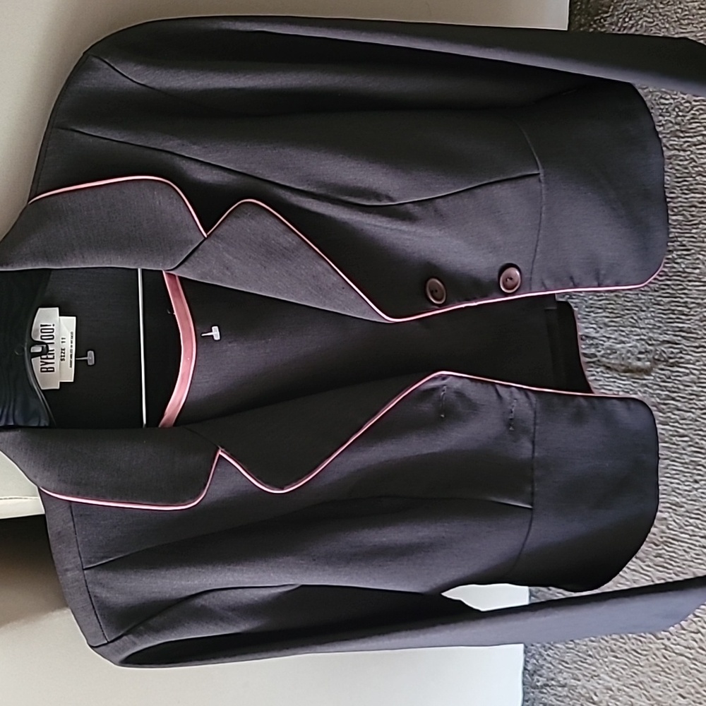 Byer Too Gray and Pink 2 piece set. Like new only worn twice to business meeting